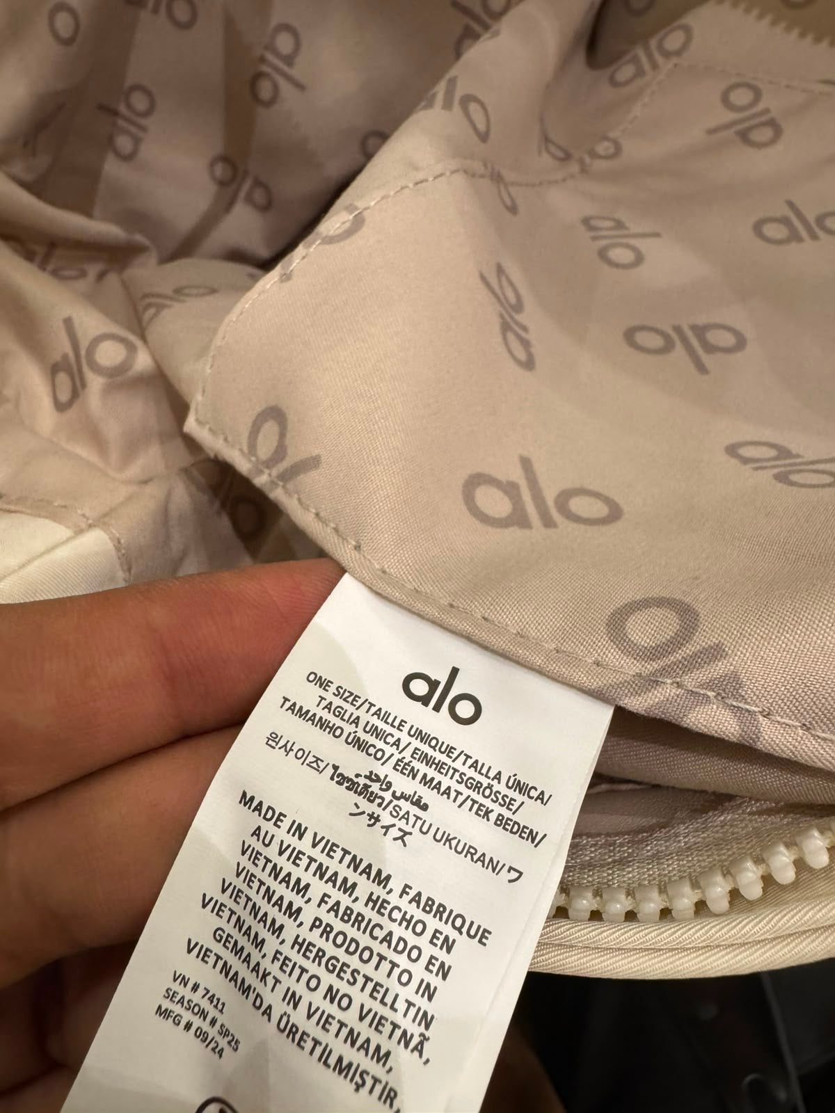 Alo Yoga Tote