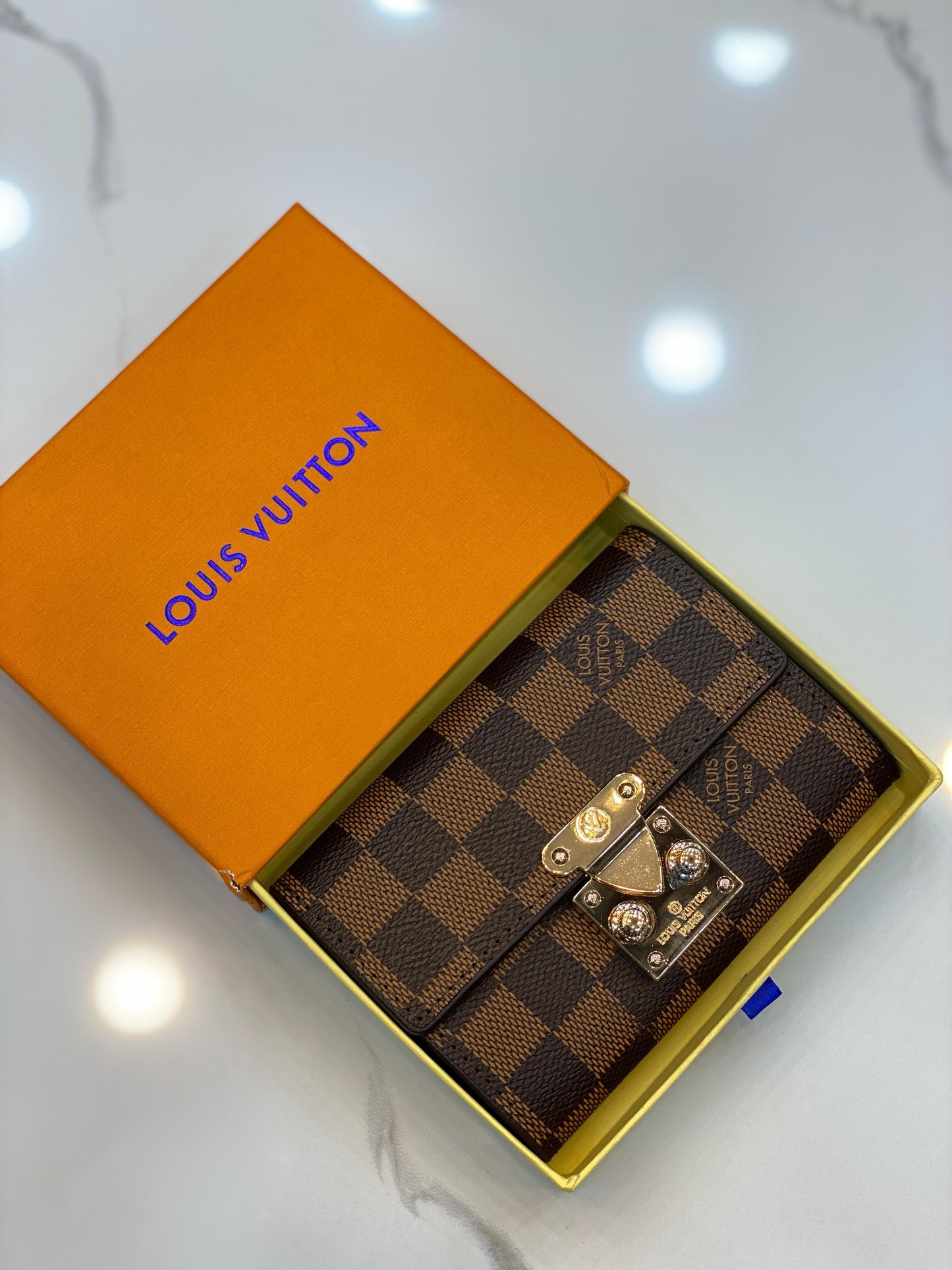 LV Cardholder/Wallet