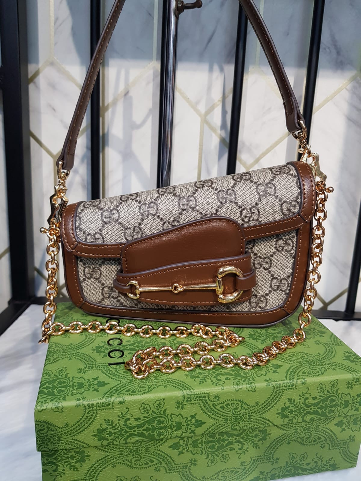 Gucci Horsebit Shoulder Bag with Brand Box