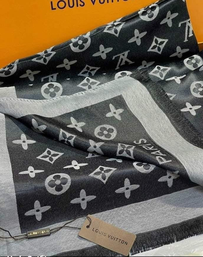 LV Scarf