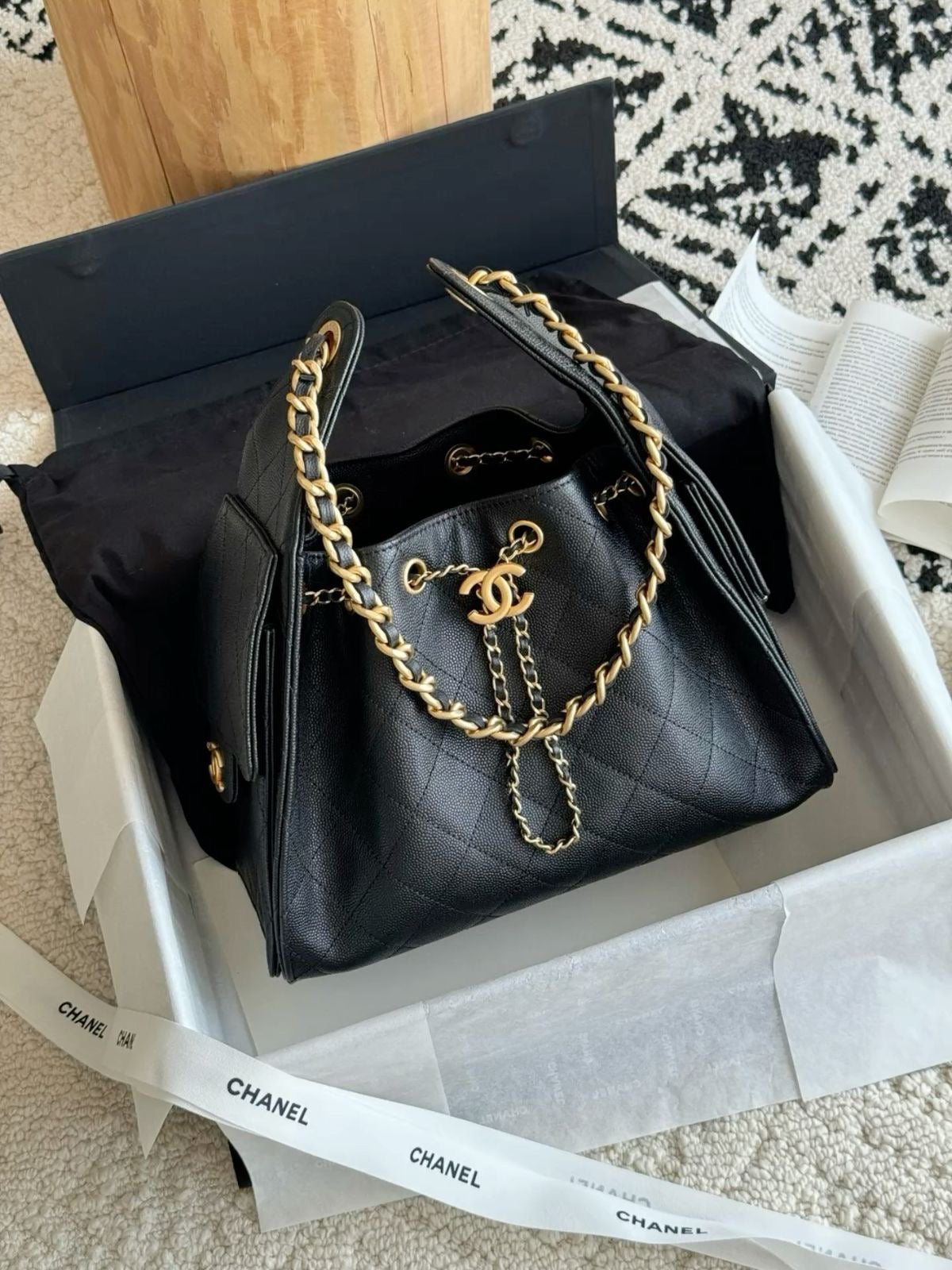 CHANEL 25 Hobo with Complete Packaging