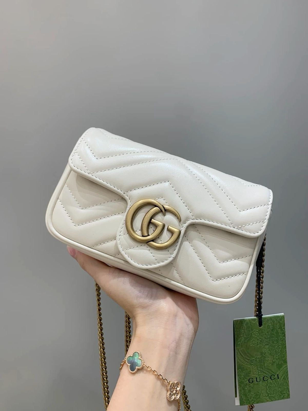 GUCCI handbag with Brand Box