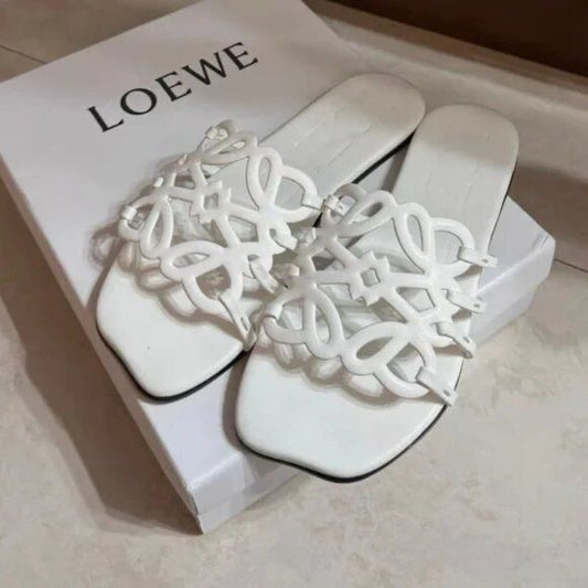 Loewe Petal Anagram Slide