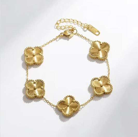 Gold Clover Bracelet