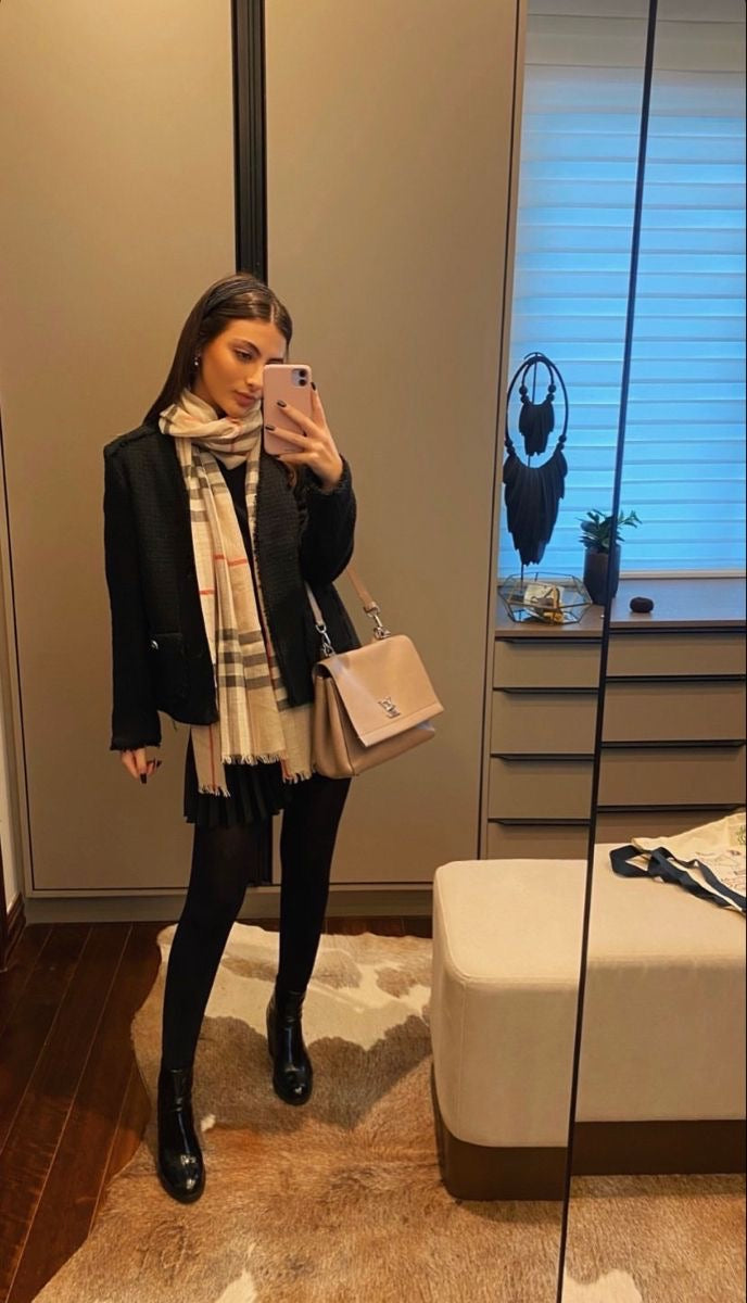 Burberry Scarf/Pashmina