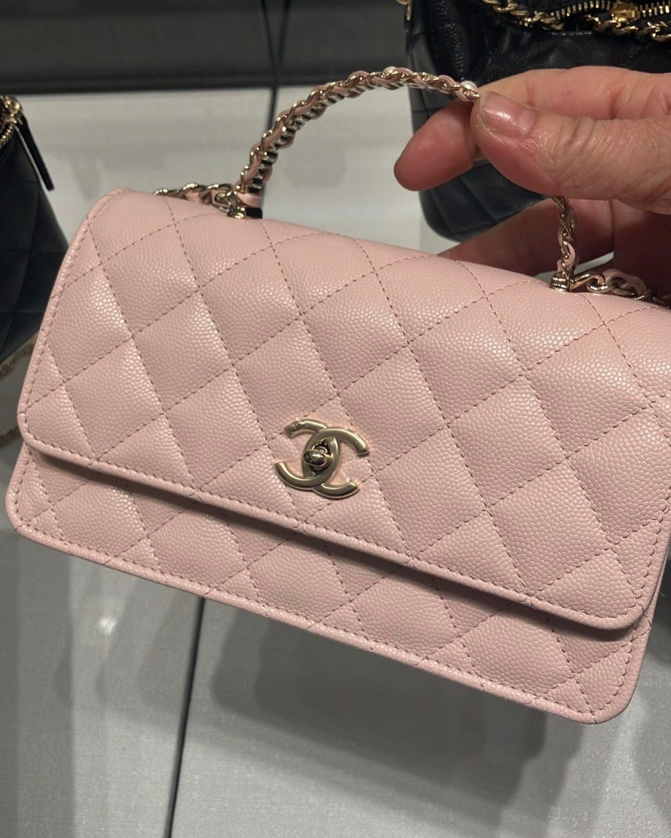 CHANEL Fit Flap with Brand Box - GenuineLeather- Pink